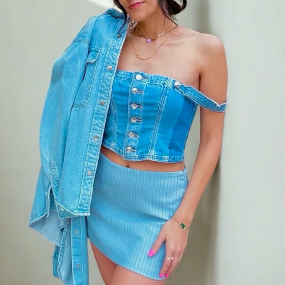 Abercrombie & Fitch Light Blue Mini Skort 🩵